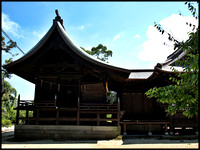 Roofline, main shrine